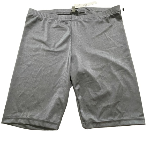 Fit in women athletic shorts size L/XL - Picture 1 of 6